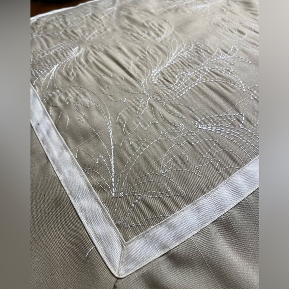 Laura Ashley Dillan 16 in. pillow with detailed stitching - Picture 6 of 7